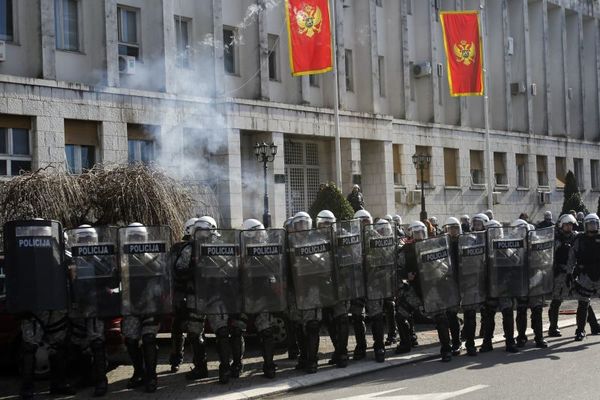 Dijalog crnogorske vlasti i opozicije na pomolu, Milu članstvo u NATO prioritet (FOTO)