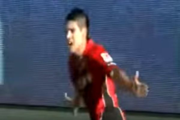 Video od Piksija: Bivši fudbaler Zvezde dao gol direktno iz kornera! (VIDEO)