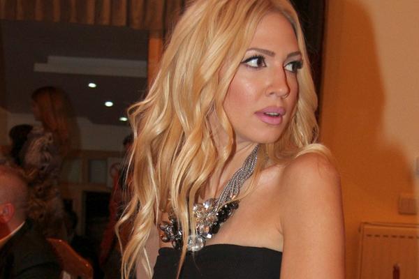 ŠTA JOJ JE OVO TREBALO?! MIlica Todorović nije više plavuša! (FOTO)