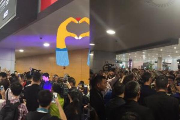 Novak stigao u Šangaj! Na aerodromu ga je sačekalo neverovatna euforija! (FOTO) (VIDEO)