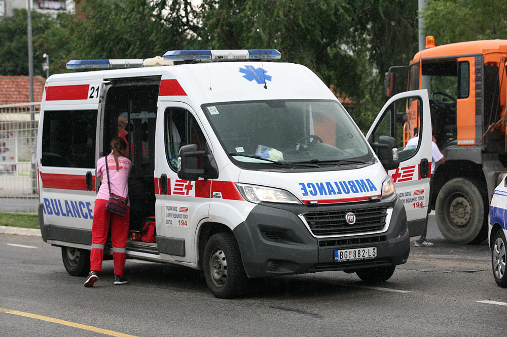 DECA KRENULA NA EKSKURZIJU: Detalji sudara u Šapcu, desetoro dece i vodič primljeni u Urgentni centar