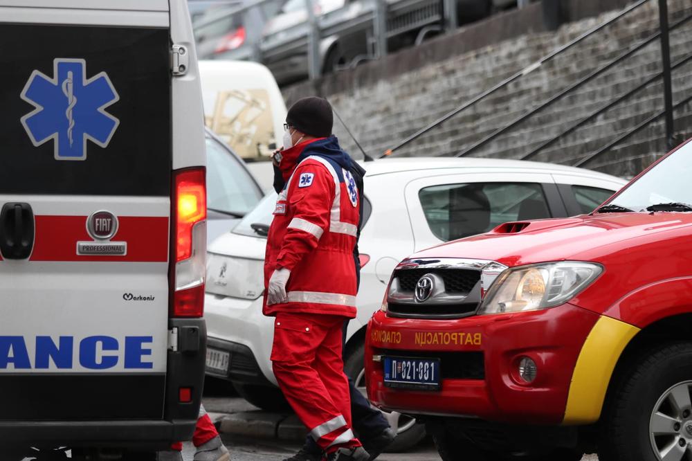Saobraćajna nesreća u Beogradu: Povređen dostavljač (FOTO)
