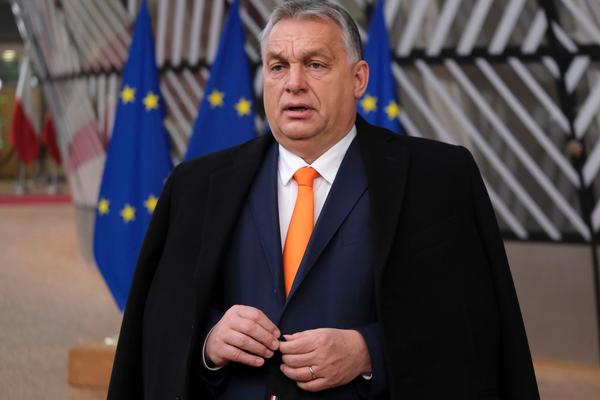 MAĐARSKA SE PRVA VRAĆA NORMALNOM ŽIVOTU, ALI PANDEMIJA NIJE GOTOVA: Orban najavio ukidanje postojećih mera!