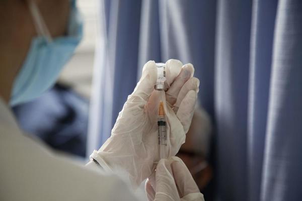 "MORAMO DA SARAĐUJEMO I NA GLOBALNOM NIVOU": Tri zemlje postigle dogovor o formiranju saveza za razvoj vakcine!