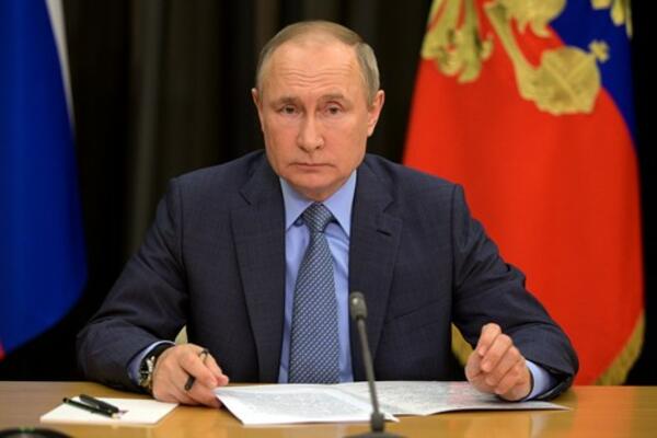 PUTIN SE OBRATIO ASADU: Rusija će nastaviti da podržava Siriju
