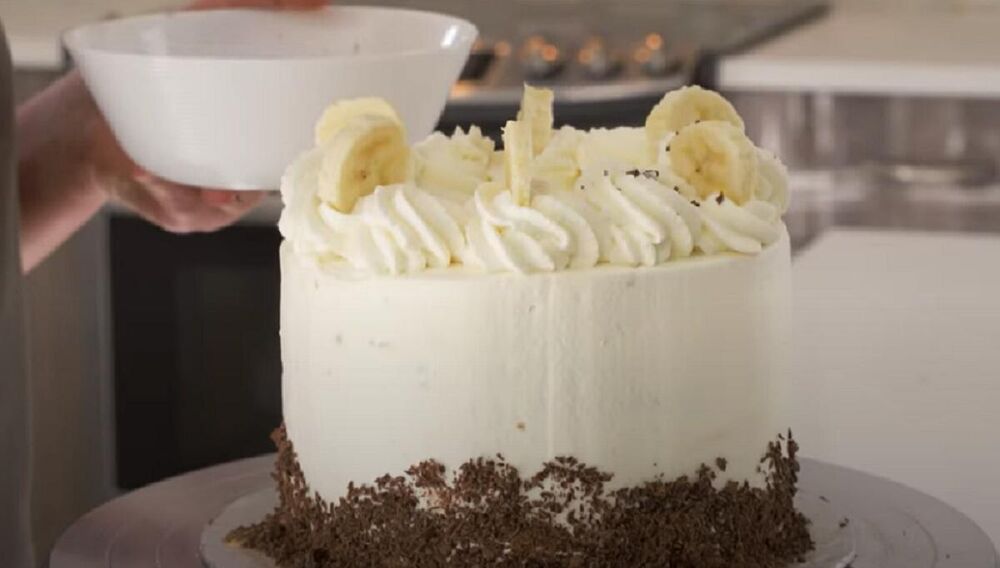 Preukusni prvomajski dezert - torta sa bananama