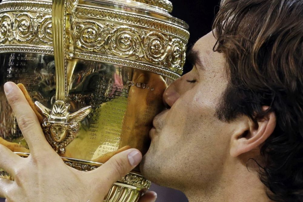 Probudio se posle 11 godina kome, pitao za Federera i ŠOKIRAO SE! (VIDEO)