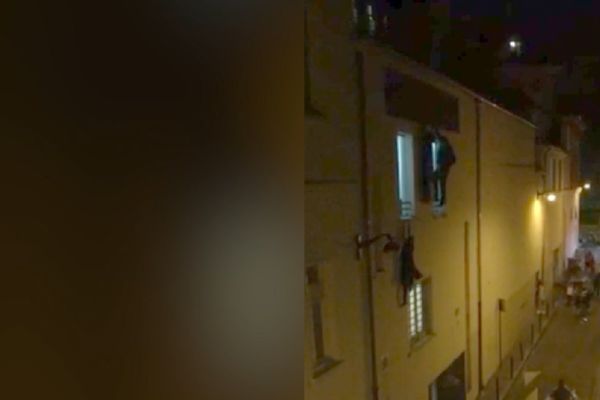 Ljudi bežali u panici pravo u smrt: Taoci visili s prozora dvorane u Parizu! (UZNEMIRUJUĆI VIDEO)