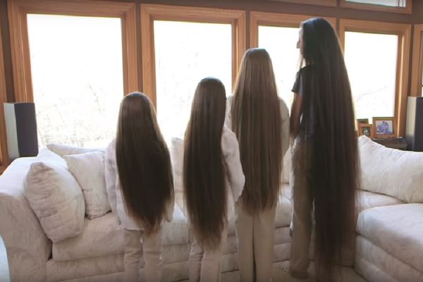 Nikada se nisu šišale, a zajedno im je kosa dugačka 4 metra! (FOTO) (VIDEO)