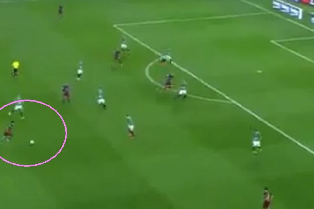 Poput Roberta Karlosa: Dani Alveš postigao bombastičan gol sa preko 30 metara! (VIDEO)