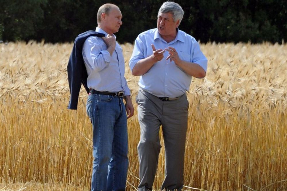 Reci NE za GMO: Putin rešio da nahrani planetu zdravom hranom! (GIF) (FOTO)
