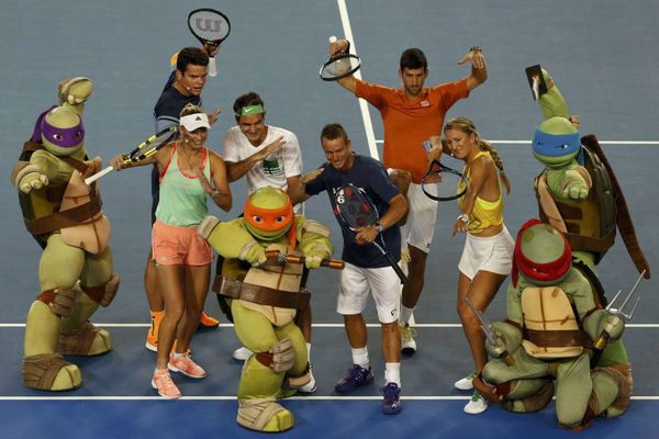 Novak Đoković, Rodžer Federer, Nindža kornjače i Sunđer Bob...naravno da je bio spektakl! (VIDEO)