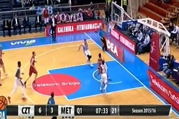 Dangubićev let u hramu košarke: Strašan alley-oop košarkaša Zvezde! (VIDEO)