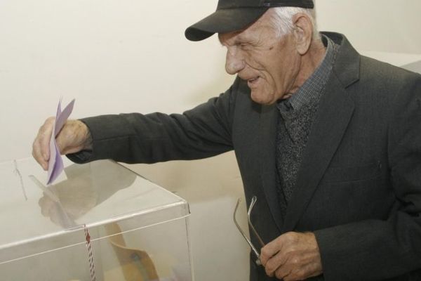 Kazna 25 evra: Bugarska uvela obavezno glasanje! (VIDEO)