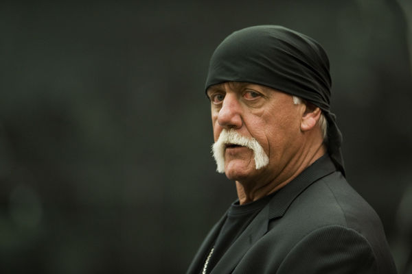 Zavrteće vam se u glavi kada čujete koliko novca je Hulk Hogan dobio zbog seks-snimka (FOTO)