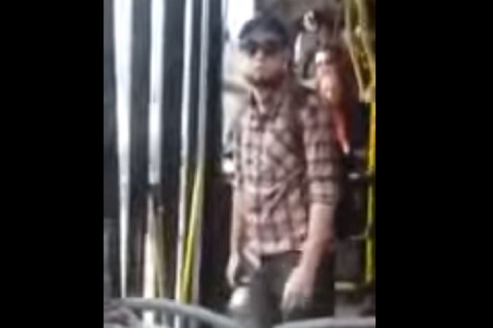 Manijak pipkao žene u busu, a onda su ga provalili ostali putnici i nije mu bilo spasa! (VIDEO)