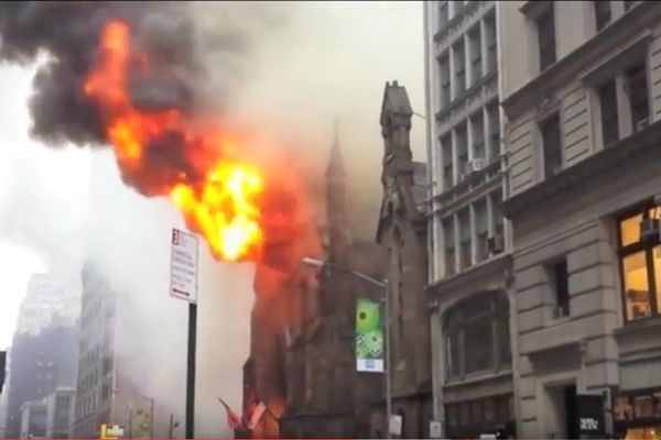 NY Post: Napadi na četiri crkve na Vasrks su koordinisani (VIDEO)