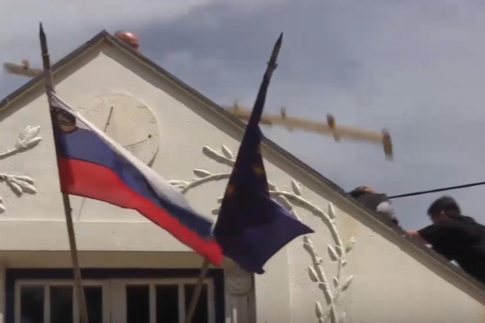Drama u Bosni: Popeo na krov ambasade i pravio haos (VIDEO)