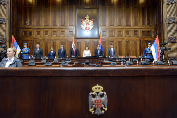 Sutra startuje omiljeni rijaliti: Poslanici stižu u Skupštinu Srbije