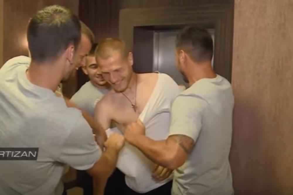 Cepale se majice na pripremama Partizana, a onda se pojavio Saša Ilić! (VIDEO)