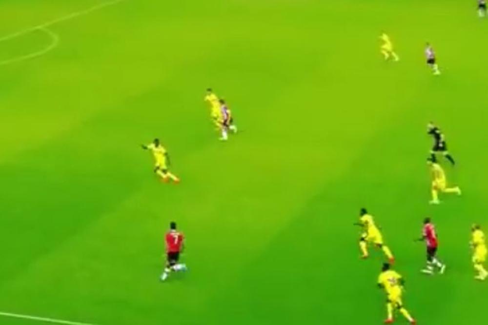Kada vide ovu akciju PSV Ajndhovena, čak i oni najbolji će se uplašiti! (VIDEO)