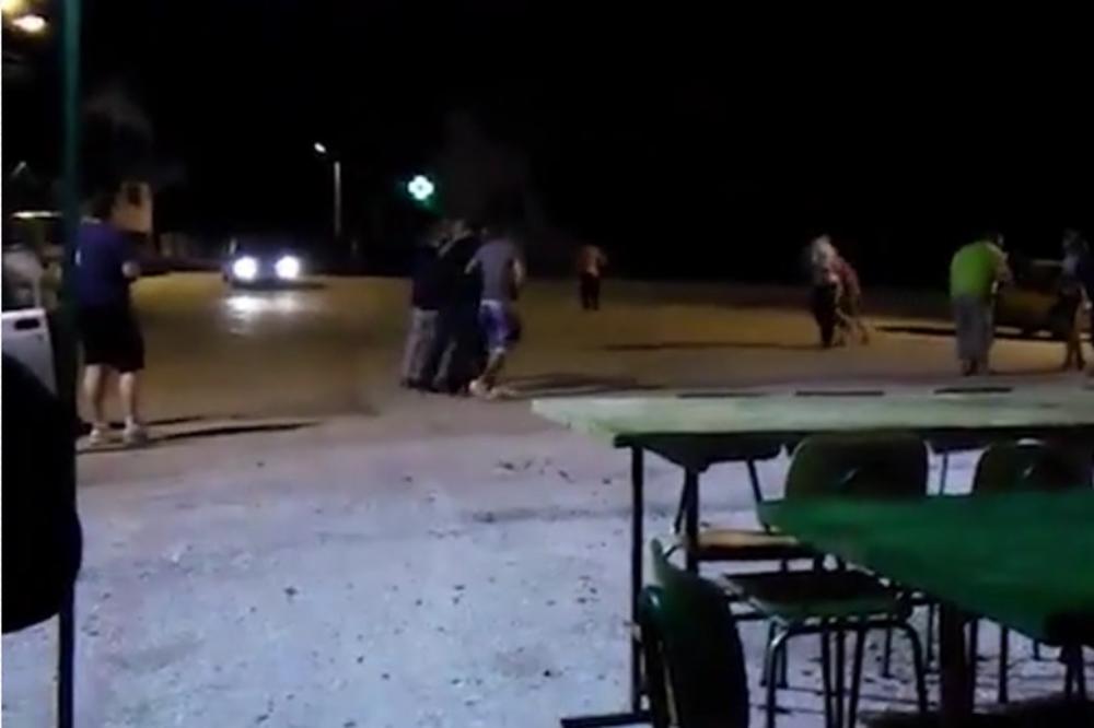 Horor u Zaječaru: Igrali kolo na parkingu, vozač ih namerno pokosio! (UZNEMIRUJUĆI VIDEO)