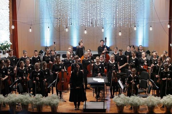 Kad klinci pokažu šta znaju: Dečja filharmonija sprema šou na Tašu! (FOTO)