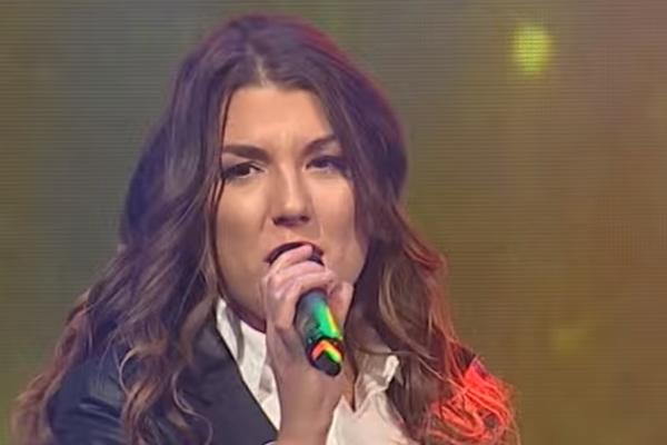 Ona je nova pobednica rijalitija u Srbiji! Uzela 3.000 evra i titulu najbolje pevačice!