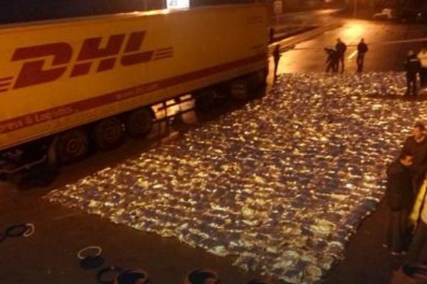 MAŠALA ZAPLENA: U kamionu pronađene kese sa 600 KILOGRAMA MARIHUANE!