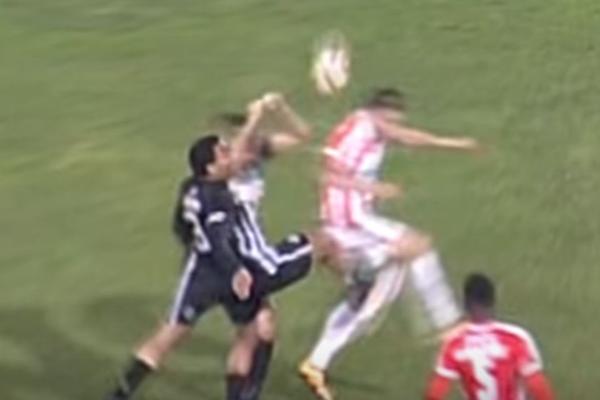 Da li je Đurđević igrao rukom kod gola Partizana? Ovaj snimak to najbolje pokazuje! (VIDEO)
