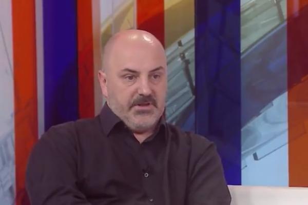Mladenović: Žiri Sterijinog pozorja kao "kolektivni Vučić" (VIDEO)