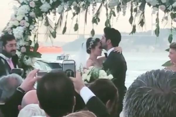 OŽENIO SE BALI BEG! Prve fotke sa venčanja glumca koji je opčinio Srpkinje! Mlada je bila KAO IZ BAJKE! (FOTO)(VIDEO)
