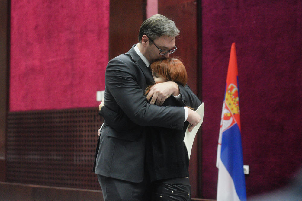 Čovek koji je pretio Vučićevoj ćerci osuđen na 8 meseci zatvora!