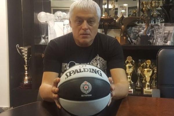 Muta Nikolić razjasnio SVE! Ko odlazi iz Partizana, ko ostaje, a za koga je puštena belosvetska laž?! (FOTO) (VIDEO)