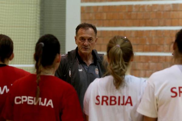 Srbija na korak do EP! Selektor traži dobru utakmicu u Švedskoj! (FOTO)