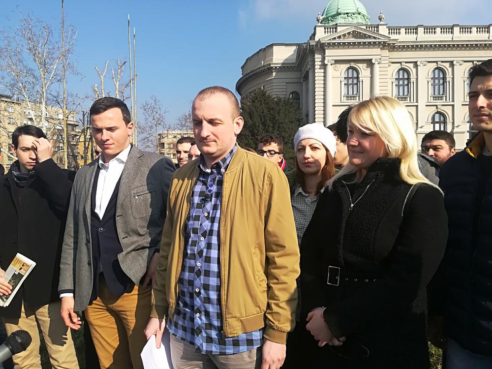  LDP neće dozvoliti Vojislavu Šešelju da podigne spomenik Slobodanu Miloševiću