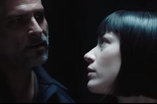NAJBIZARNIJI FILMOVI FESTA: Zombiji, virusi i srpska glumica Stoja kao android koji ispunjava sve muške fantazije (VIDEO)