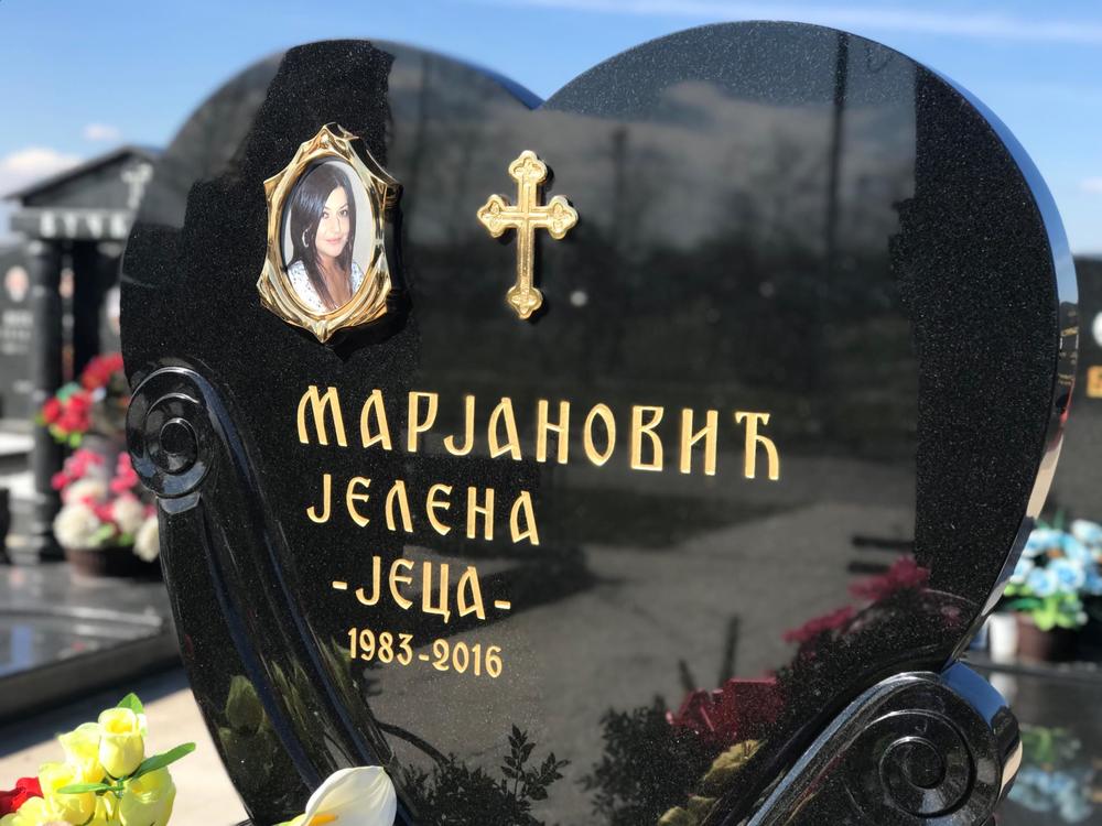 Grob Jelene Marjanović 