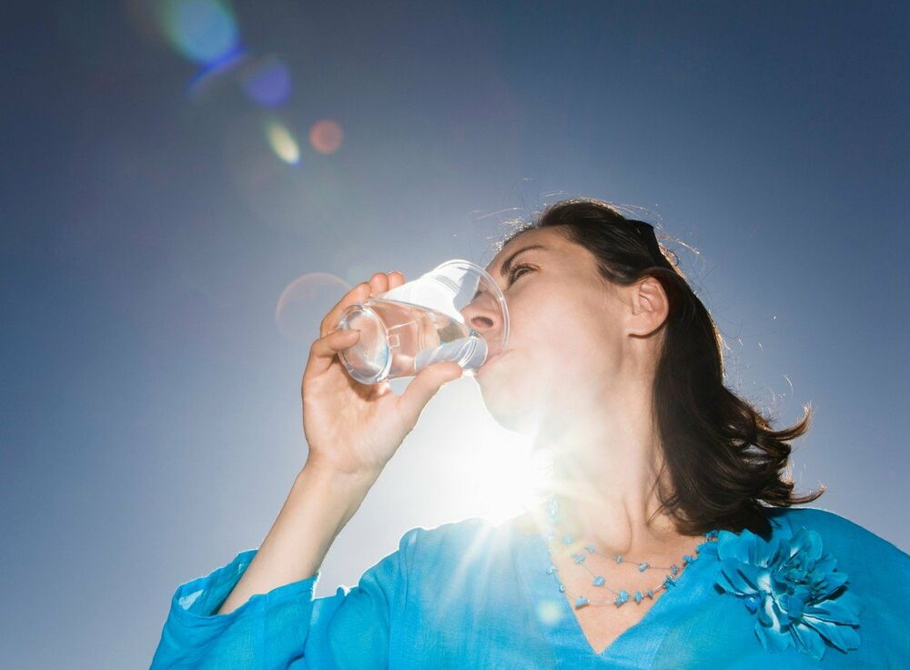  Slana voda sadrži minerale koji pomažu u prirodnoj detosikaciji tela  