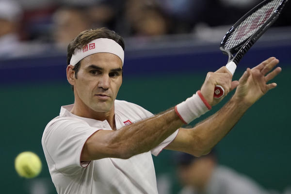 VOLELI GA ILI NE, ČOVEK JE LEGENDA: Federer osvojio 99. titulu u karijeri!