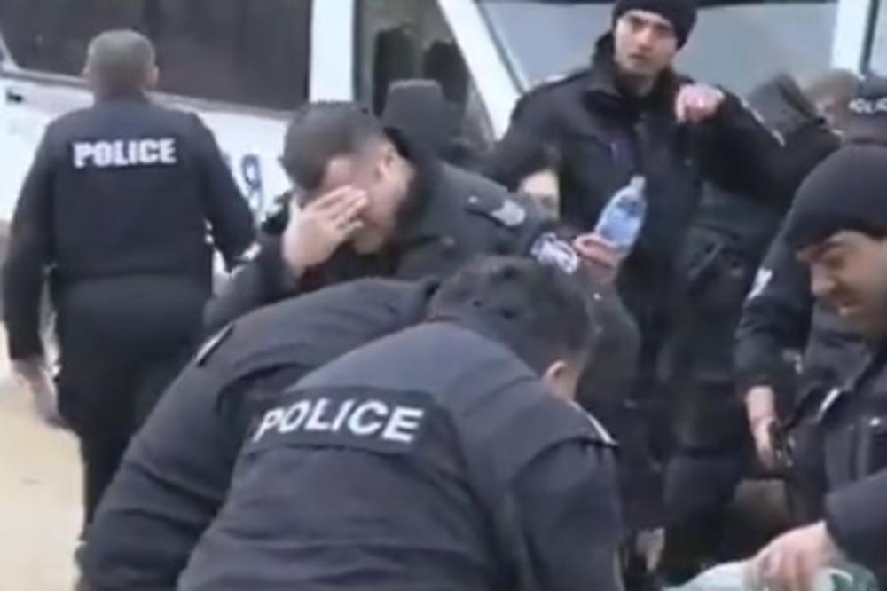 POLICIJA POKUŠALA DA RASTERA DEMONSTRANTE SUZAVCEM! Međutim, nisu predvideli jednu BITNU STVAR! (VIDEO)
