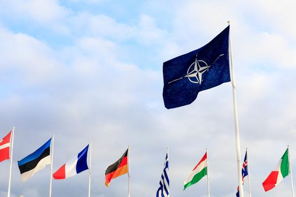 NATO PROTERAO 8 PRIPADNIKA RUSKE MISIJE: Pale su teške OPTUŽBE