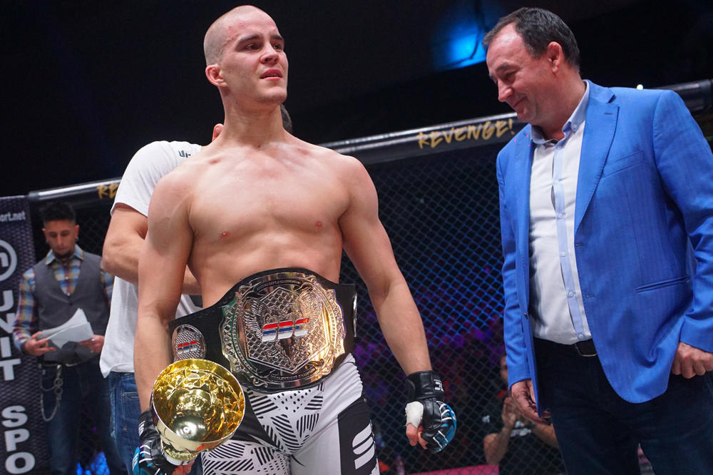 TREĆI SRBIN U UFC: Duško Todorović pobedom u Las Vegasu postao deo najelitnije svetske MMA promocije!