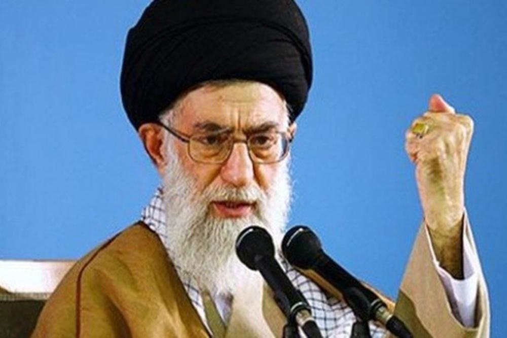 IRAN ISMEJAO AMERIČKE IZBORE: To je predstava, politički, građanski i moralni pad američkog režima