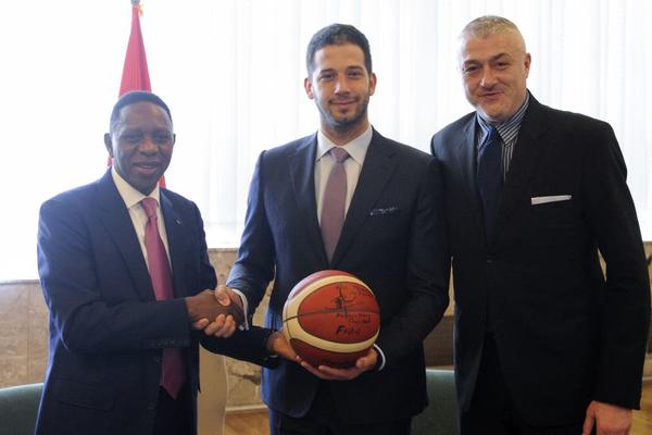 PREDSEDNIK FIBA PRVI PUT U BEOGRADU: Zahvalio se Vanji Udovičiću i KSS što smo ugostili grupu iz Fošana!