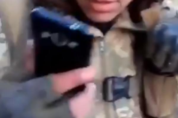 Džihadista zove majku vojnika da joj kaže da su njenom sinu ODSEKLI GLAVU: TO IZGLEDA OVAKO! (VIDEO)