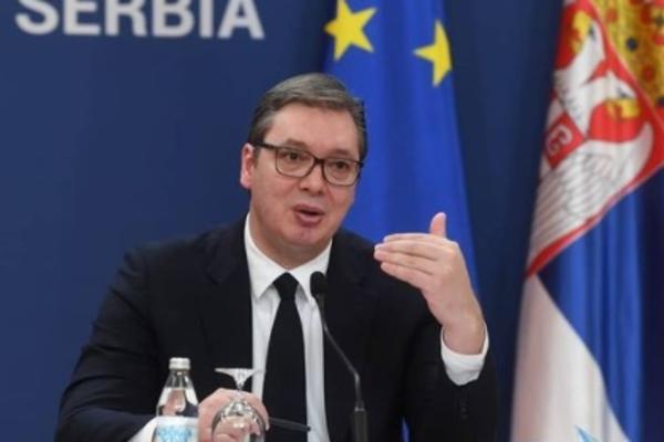 Vučić: Stiže pomoć i za velika preduzeća, a verovatno i još jedan minimalac!