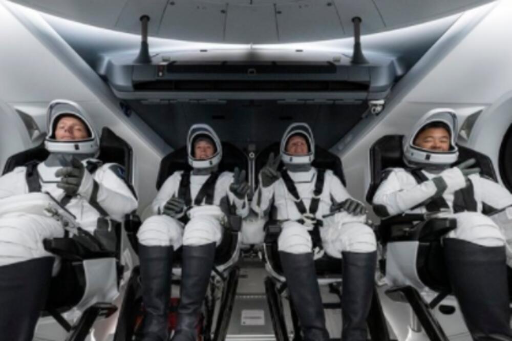 NAPOKON UZLETELA: Raketa Spejseksa sa četiri astronauta krenula ka Međunarodnoj svemirskoj stanici! (FOTO/VIDEO)