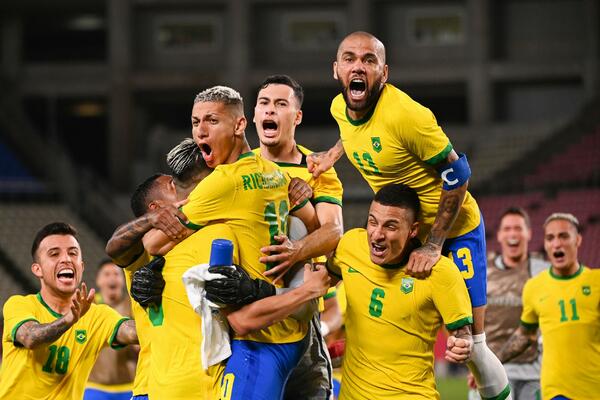 SAO PAULO OSTAO BEZ GLAVNE ZVEZDE TIMA: Najpoznatiji fudbaler napustio ekipu zbog neisplaćenih obaveza!