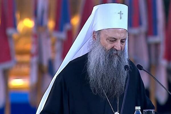 Patrijarh Porfirije uručio studentima stipendije Srpske pravoslavne crkve